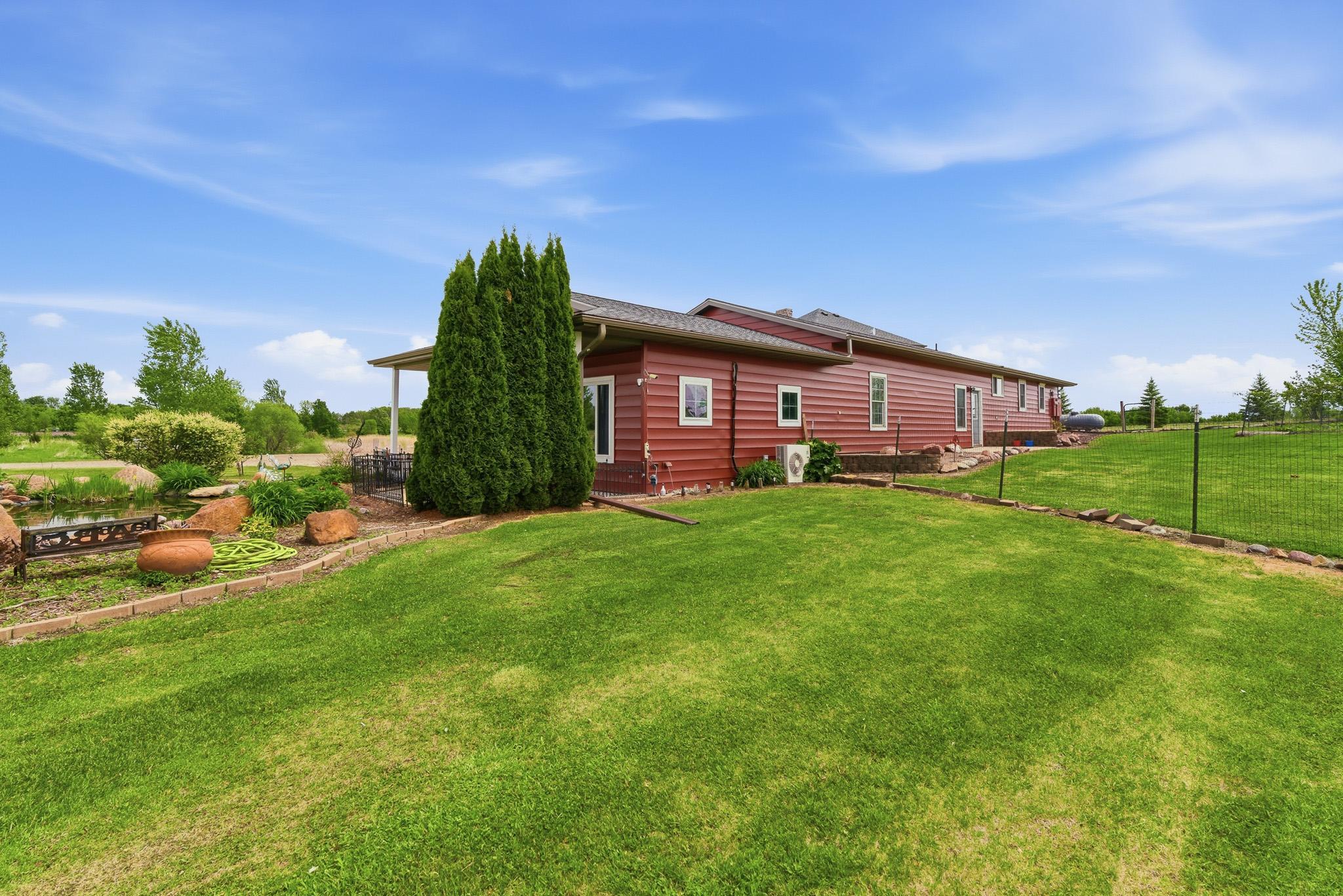 20811 Ocean Road Janesville, MN 56048 - Photo 3 of 78