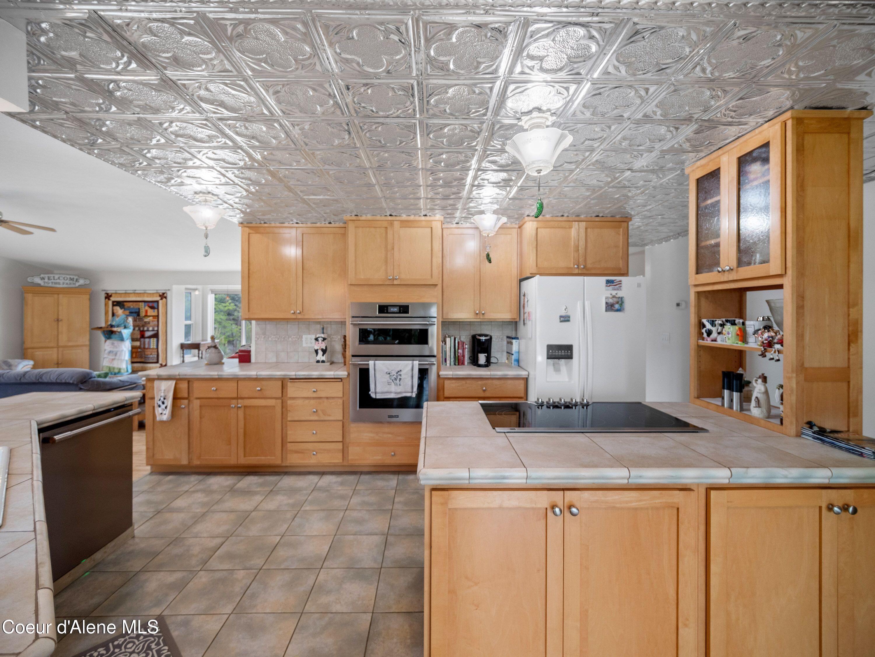 10916 East Rinear Road Valleyford, WA 99036 - Photo 19 of 72 23