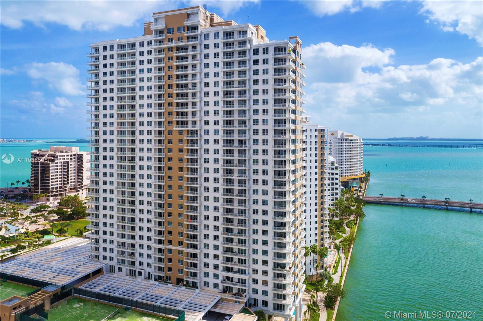 801 Brickell Key Boulevard, Unit 909 Miami, FL 33131 - Photo 3 of 31
