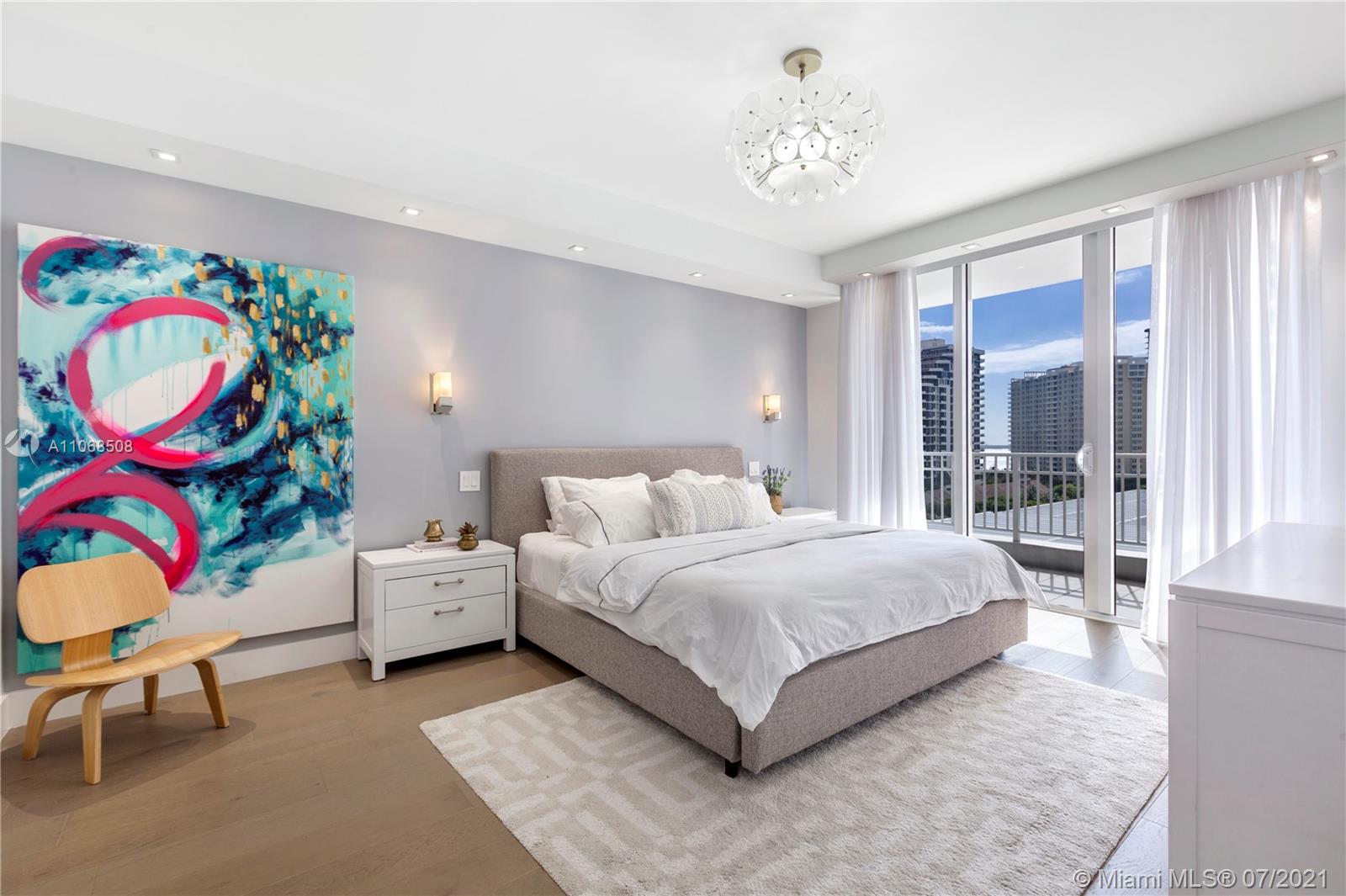 801 Brickell Key Boulevard, Unit 909 Miami, FL 33131 - Photo 8 of 31
