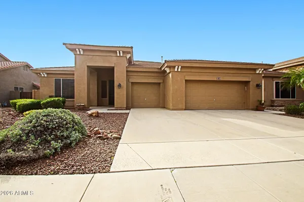 $725,000 | 2011 West Spur Drive, Phoenix, AZ 85085