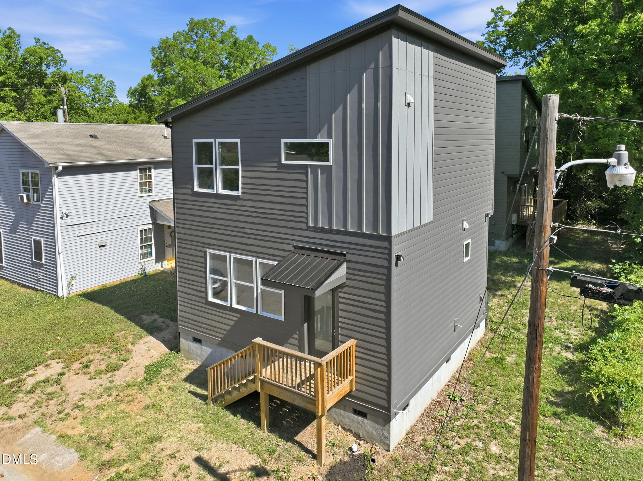 1012 Proctor Street Durham, NC 27707 - Photo 3 of 15 3-web-or-mls-DJI_0928-edit