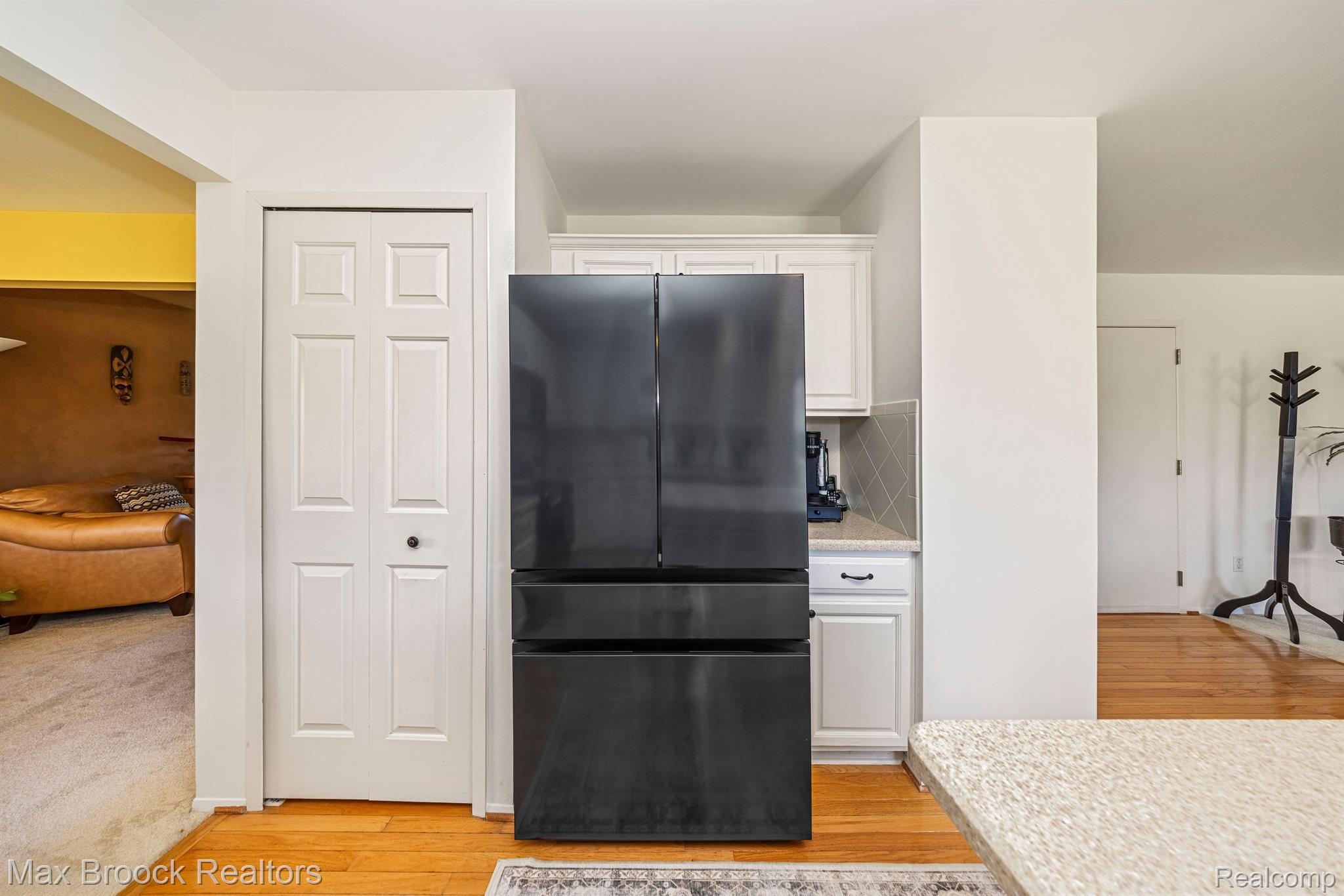 31331 Cedar Ridge Lane Madison Heights, MI 48071 - Photo 15 of 53 Gallery Image 15