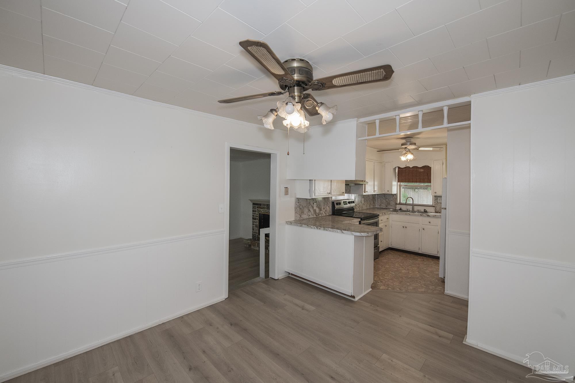 6659 Sanders Street Milton, FL 32570 - Photo 10 of 31