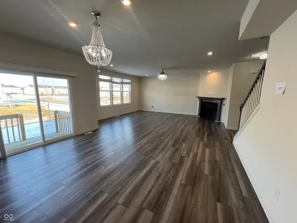 $2,995 | 5374 Noble Crossing Parkway West, Noblesville, IN 46062