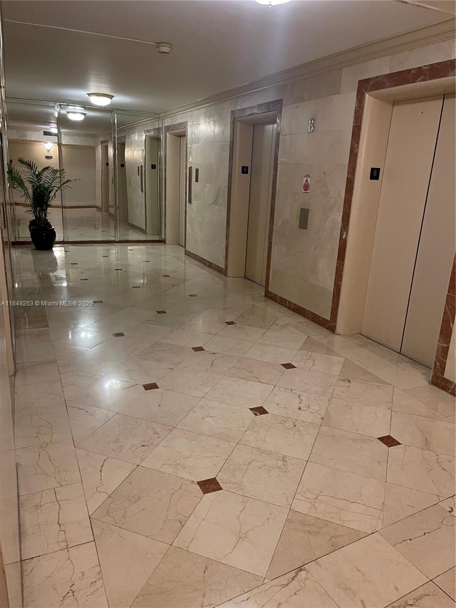 100 Lincoln Road, Unit 833 Miami Beach, FL 33139 - Photo 13 of 30