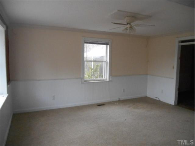 6093 Benson Hardee Road Benson, NC 27504 - Photo 5 of 11 Photo 5