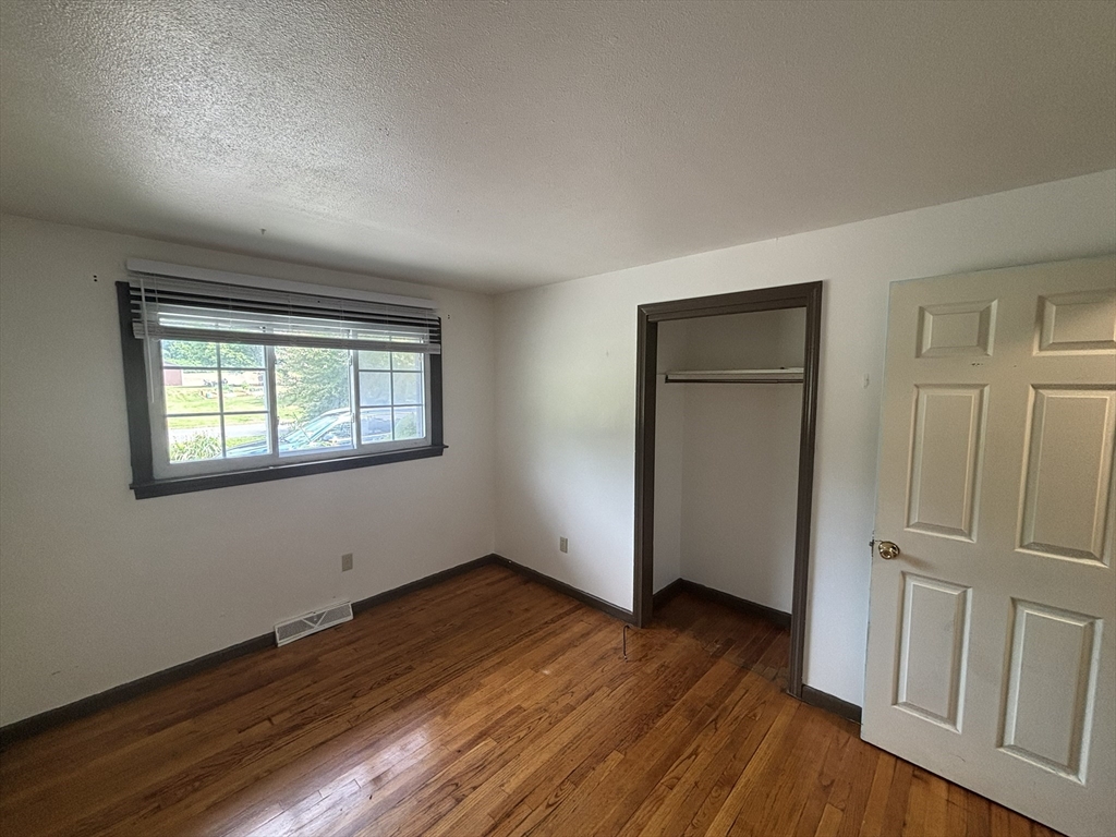 39 Huntington Road Hadley, MA 01035 - Photo 20 of 25