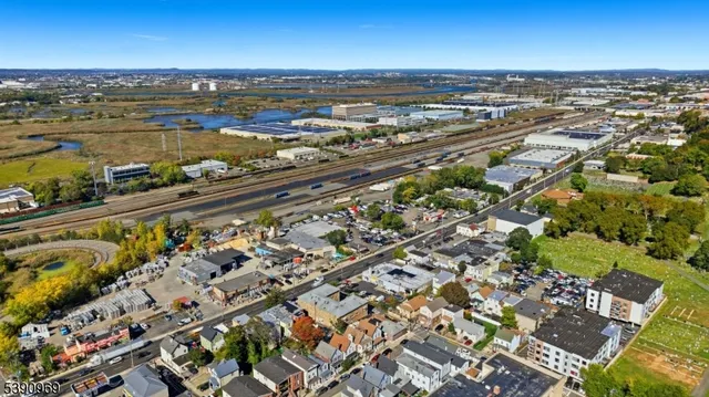 $180,000 | 1717 53rd Street, Unit 13, North Bergen, NJ 07047