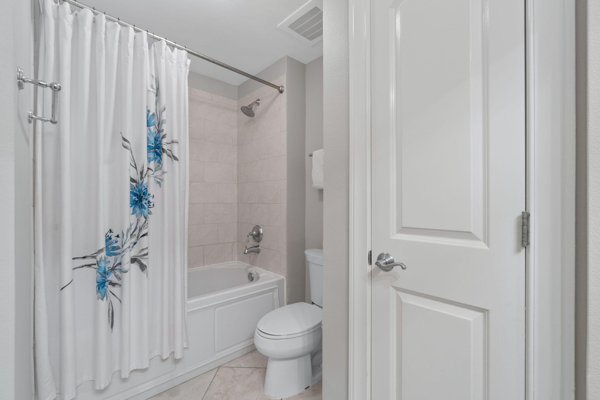 1150 Santa Rosa Boulevard, Unit 113 Fort Walton Beach, FL 32548 - Photo 42 of 71 a bathroom with a shower a toilet and a shower