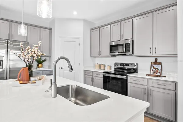 $424,990 | 10132 Morning Meadowlark Trail, Palmetto, FL 34221