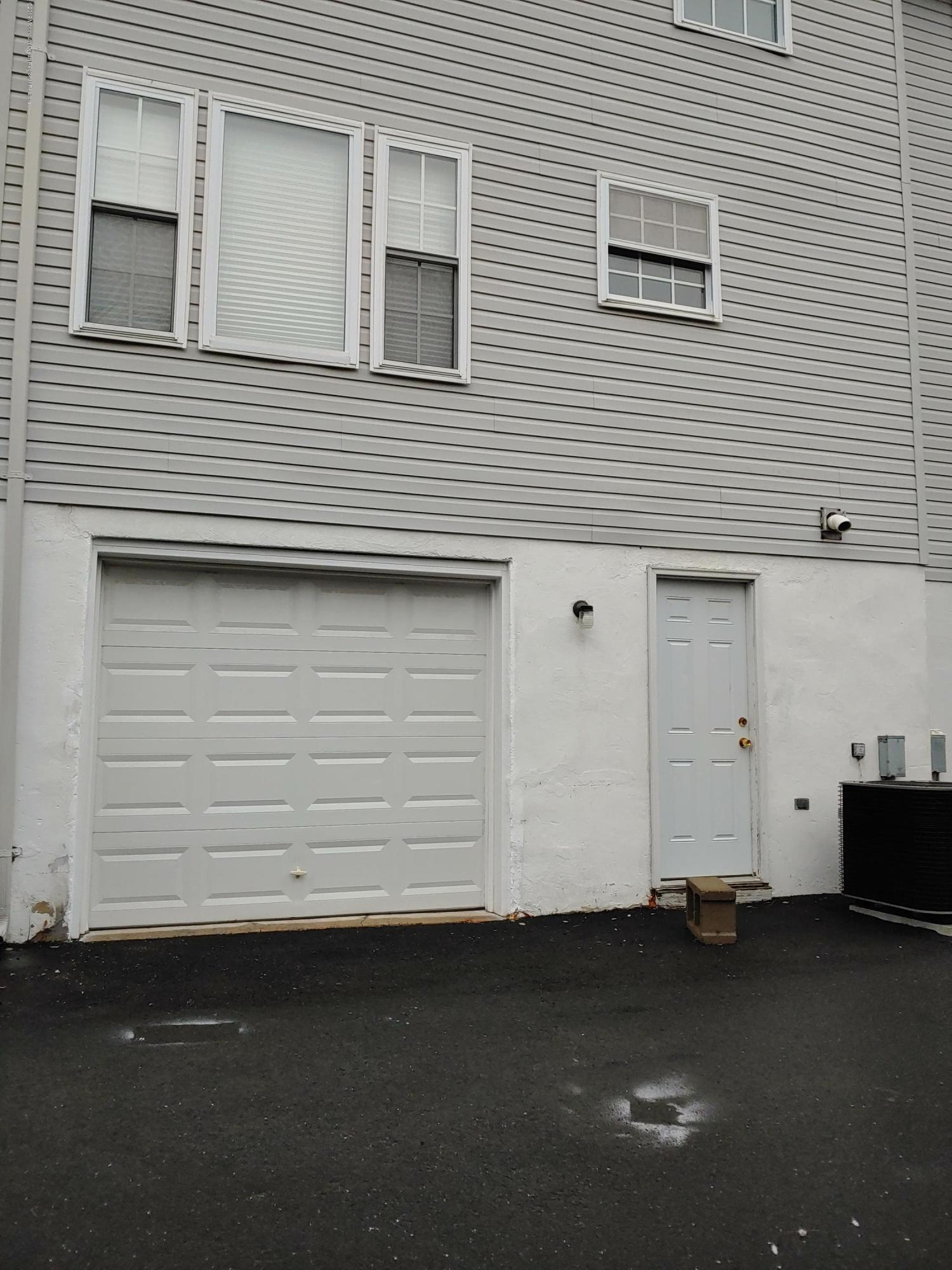 60 County Road, Unit H044 Cliffwood, NJ 07721 - Photo 19 of 19 Rear x