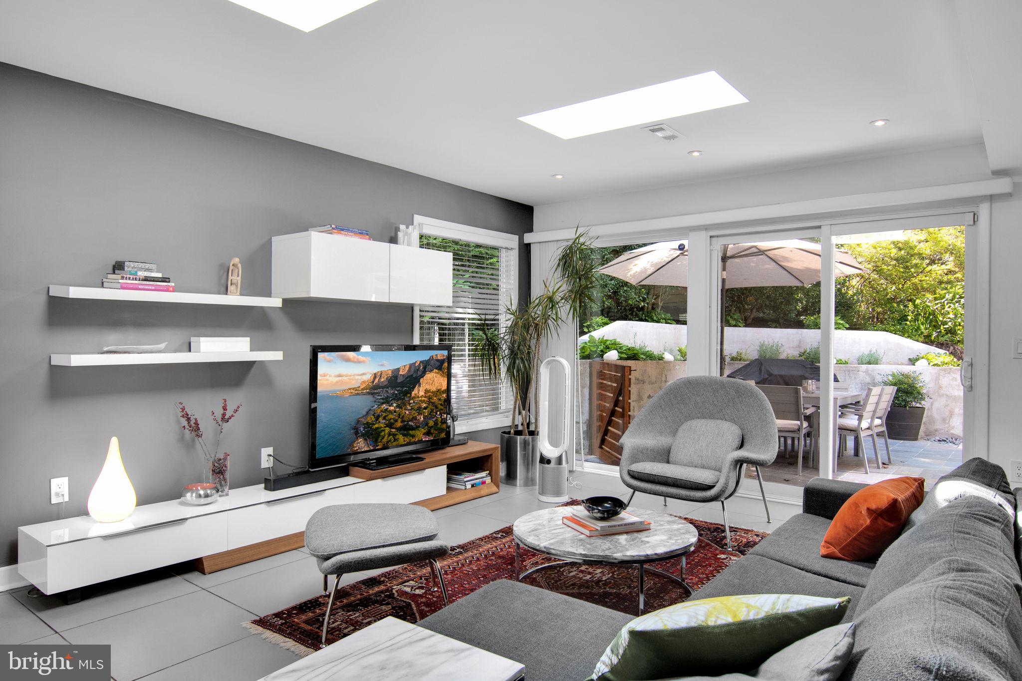 9020 Hamilton Drive Fairfax, VA 22031 - Photo 31 of 73