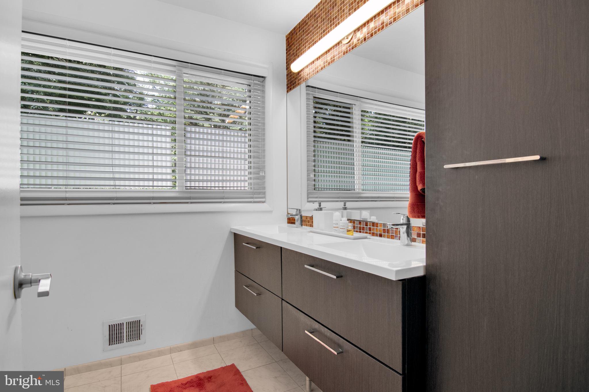 9020 Hamilton Drive Fairfax, VA 22031 - Photo 35 of 73