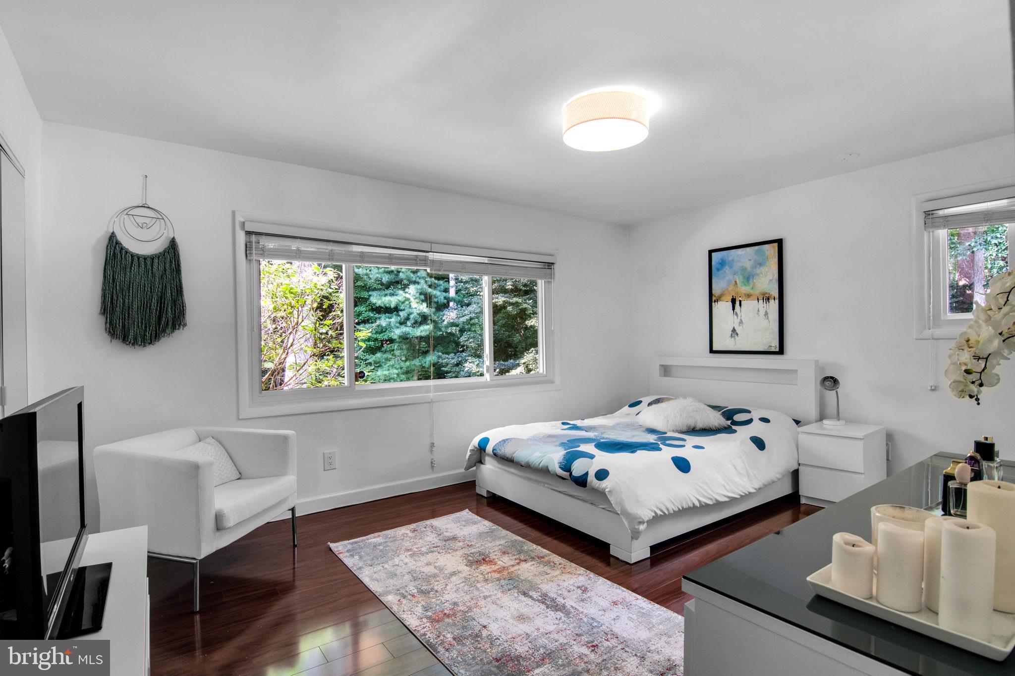 9020 Hamilton Drive Fairfax, VA 22031 - Photo 38 of 73