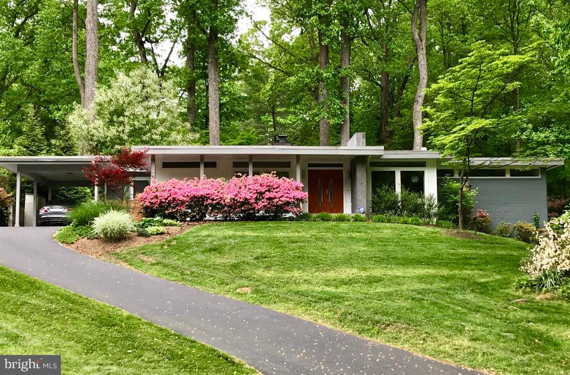 9020 Hamilton Drive Fairfax, VA 22031 - Photo 67 of 73