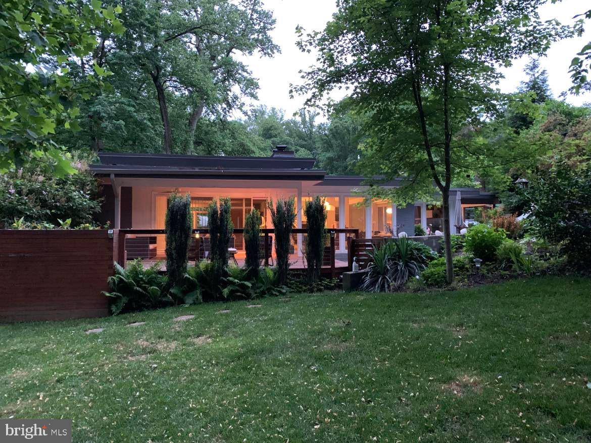 9020 Hamilton Drive Fairfax, VA 22031 - Photo 69 of 73