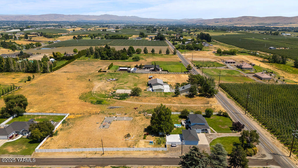 11809 Occidental Road Yakima, WA 98908 - Photo 59 of 60 a view of lake view and mountain view