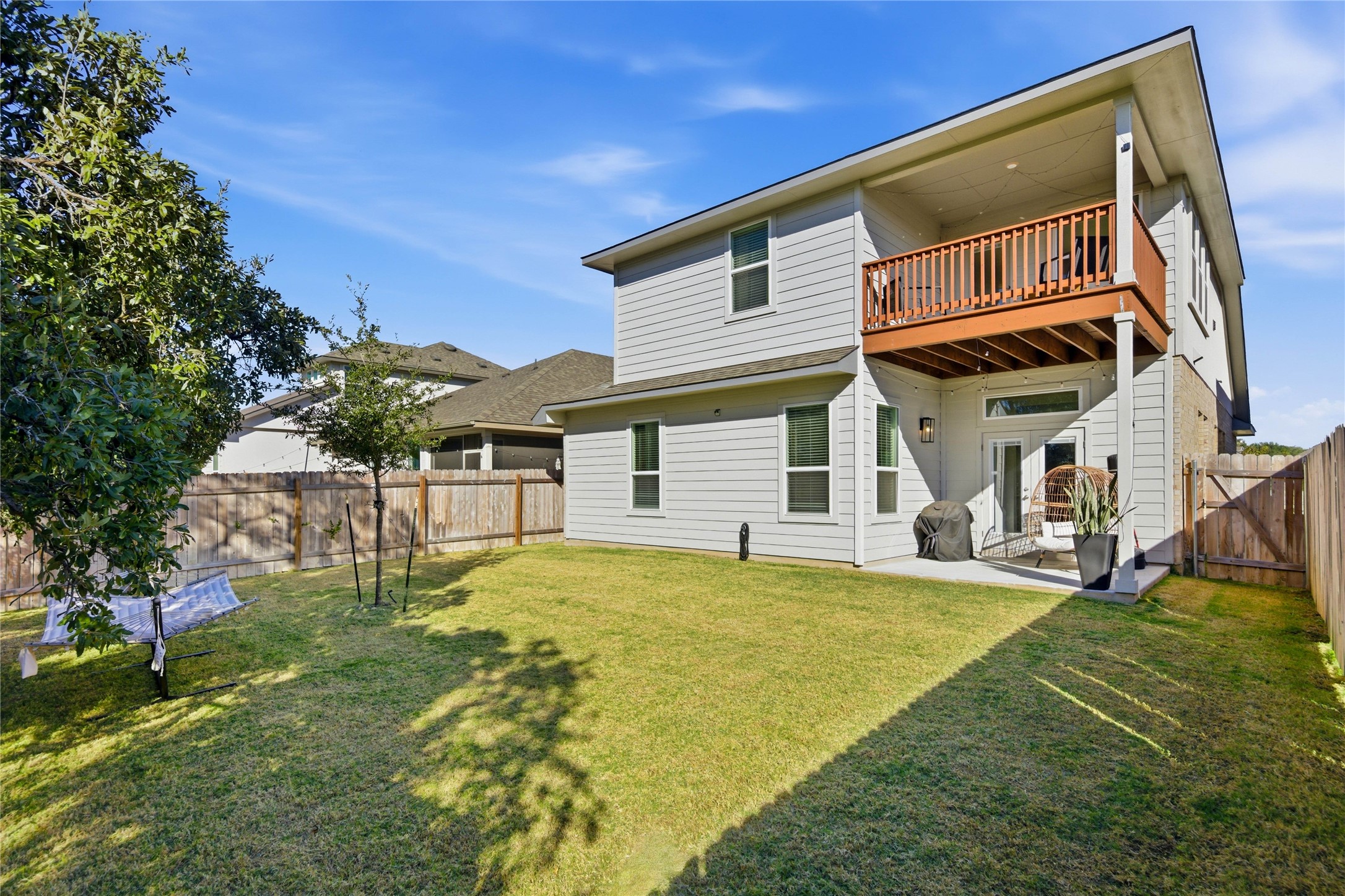 1008 Summer Glen Georgetown, TX 78628 - Photo 32 of 34 a view of a house with a yard