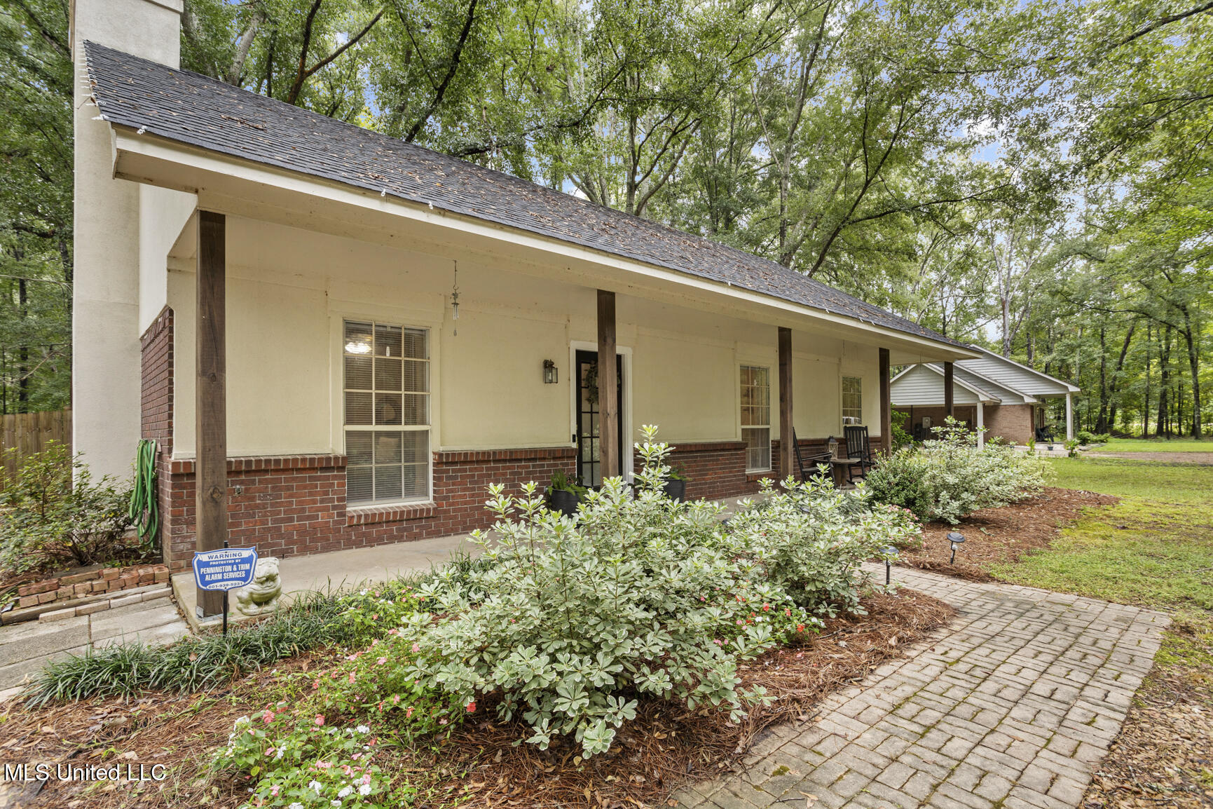 102 Stafford Drive Clinton, MS 39056 - Photo 4 of 26 102 Stafford-4