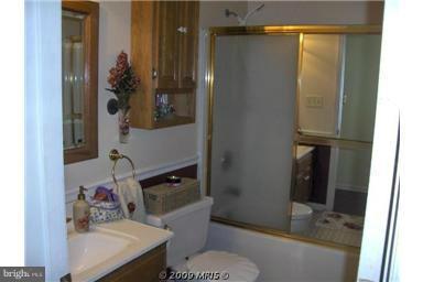 337 East Village Road Elkton, MD 21921 - Photo 2 of 13 Bath (Master)
