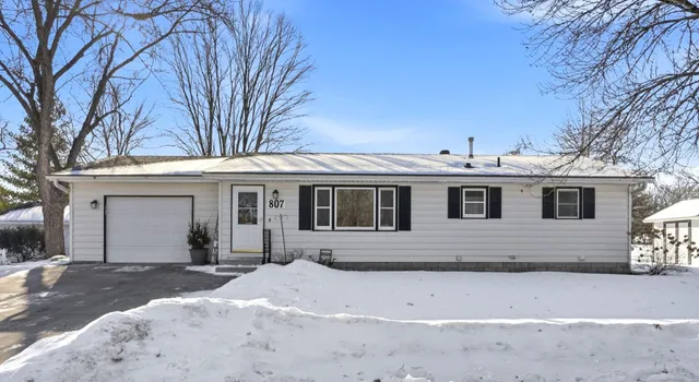 $334,900 | 807 12th Street North, Princeton, MN 55371