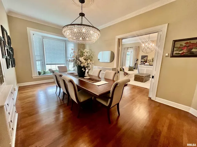 $289,900 | 212 East 3rd Street, Metropolis, IL 62960