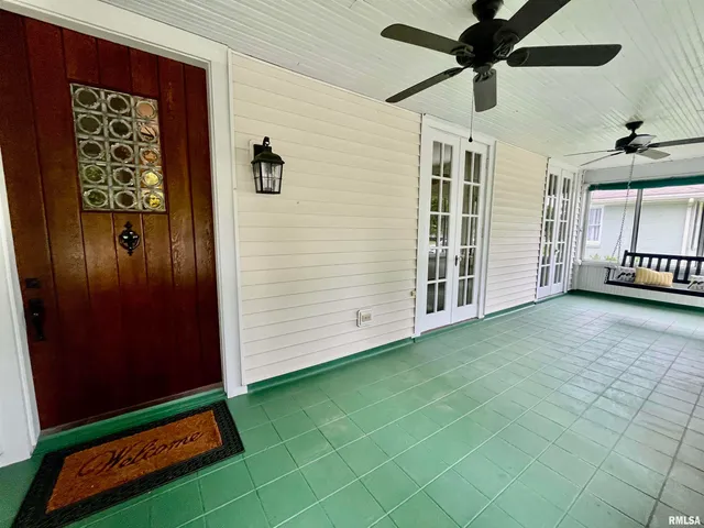 $289,900 | 212 East 3rd Street, Metropolis, IL 62960