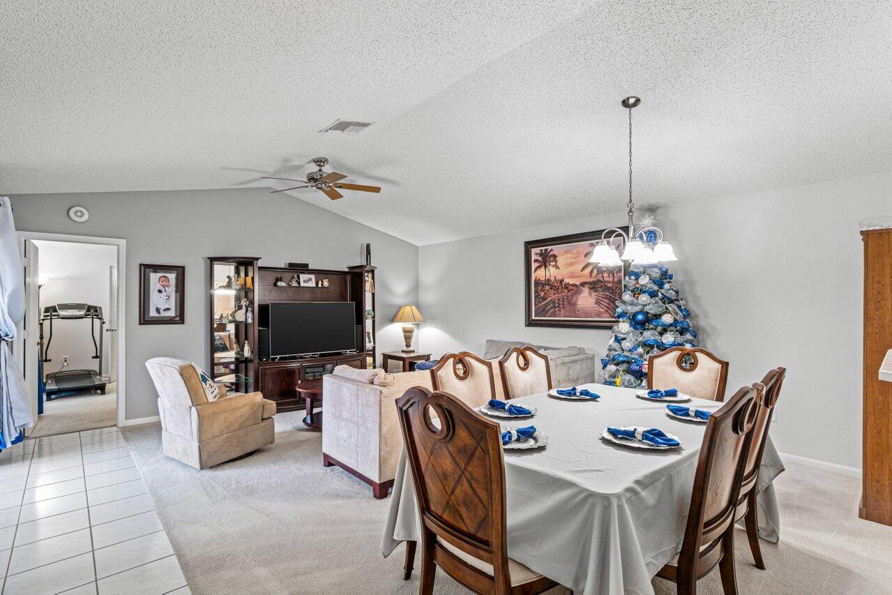 23344 Southwest 55th Avenue, Unit A Boca Raton, FL 33433 - Photo 12 of 25 006-23344Southwest55thAvenue-BocaRaton-F