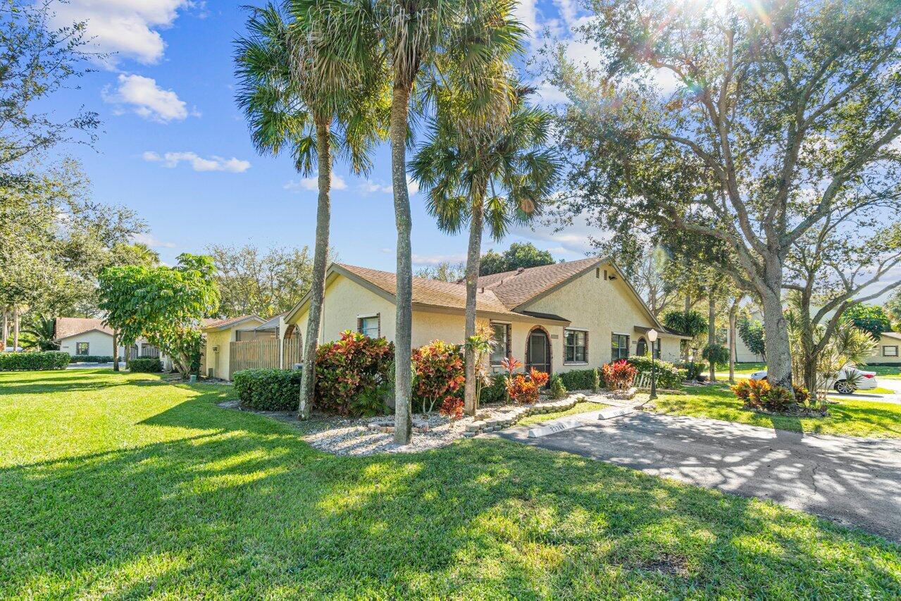 23344 Southwest 55th Avenue, Unit A Boca Raton, FL 33433 - Photo 24 of 25 002-23344Southwest55thAvenue-BocaRaton-F