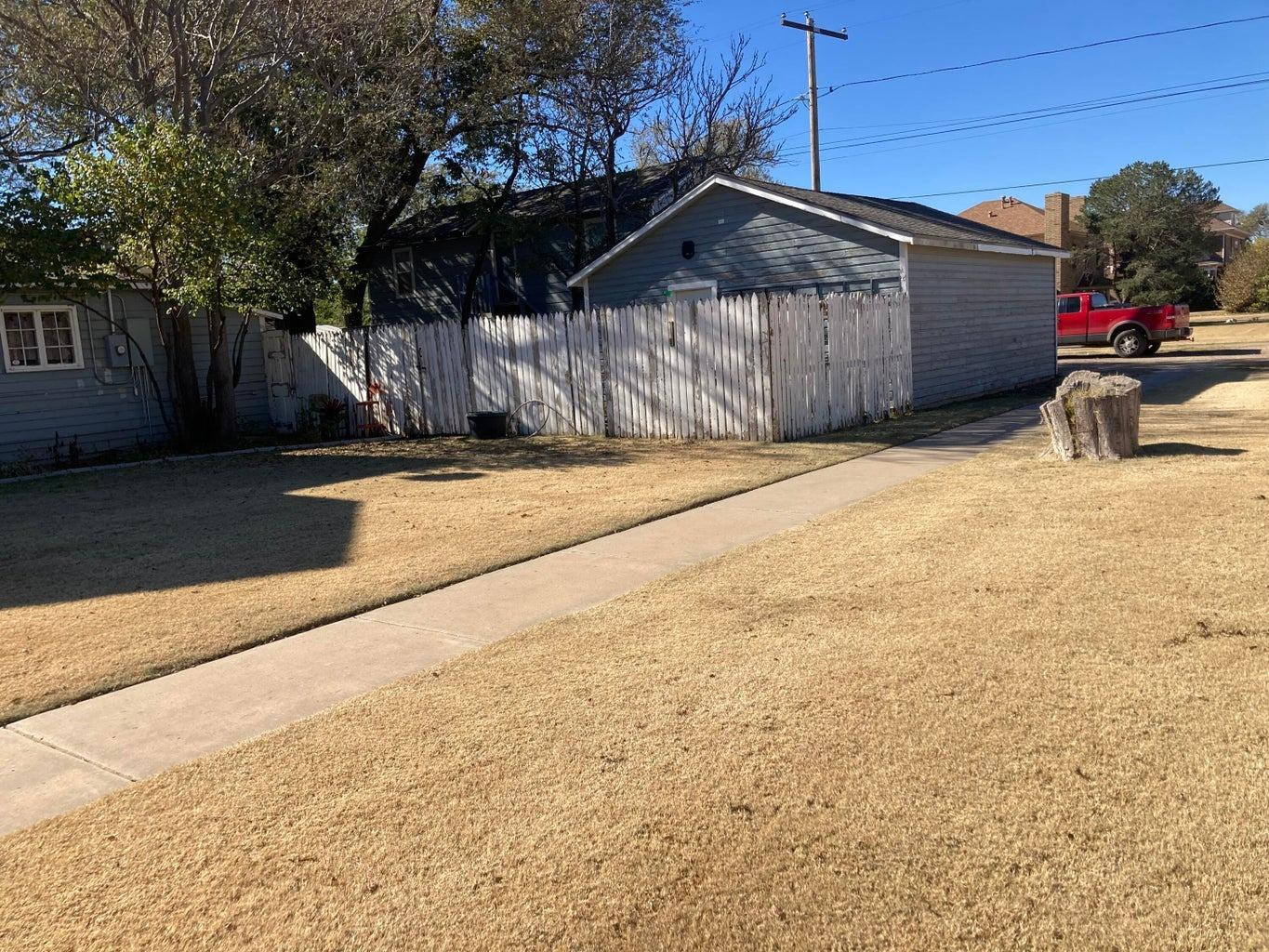 715 Denver Plainview, TX 79072 - Photo 45 of 45 a view of a backyard of the house