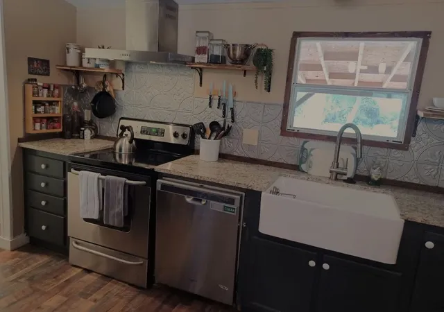 $335,000 | 172 Pine Canyon Drive, Smithville, TX 78957