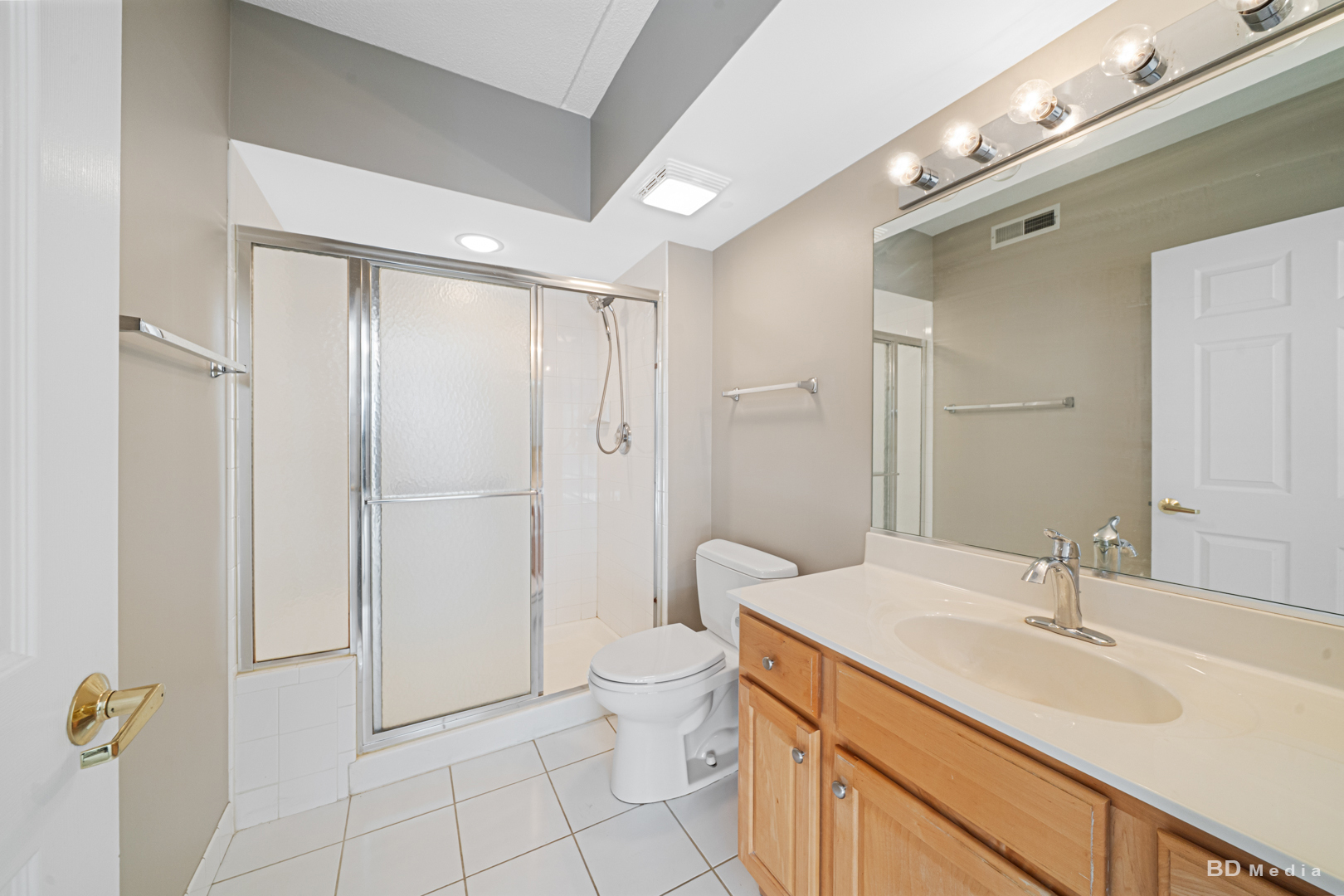 104 North Plum Grove Road, Unit 400 Palatine, IL 60067 - Photo 18 of 32