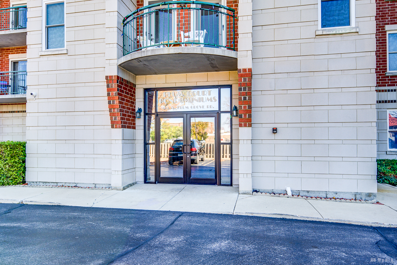 104 North Plum Grove Road, Unit 400 Palatine, IL 60067 - Photo 24 of 32