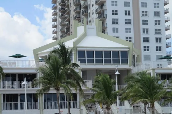 $3,500 | 101 Briny Avenue, Unit 401, Pompano Beach, FL 33062