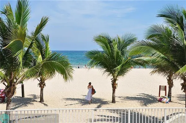 $3,500 | 101 Briny Avenue, Unit 401, Pompano Beach, FL 33062