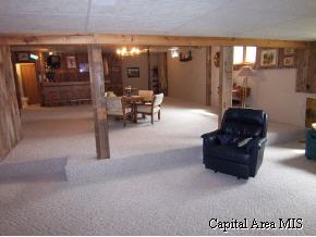 14 Williamsburg Road Sherman, IL 62684 - Photo 9 of 9 Gallery Image 9