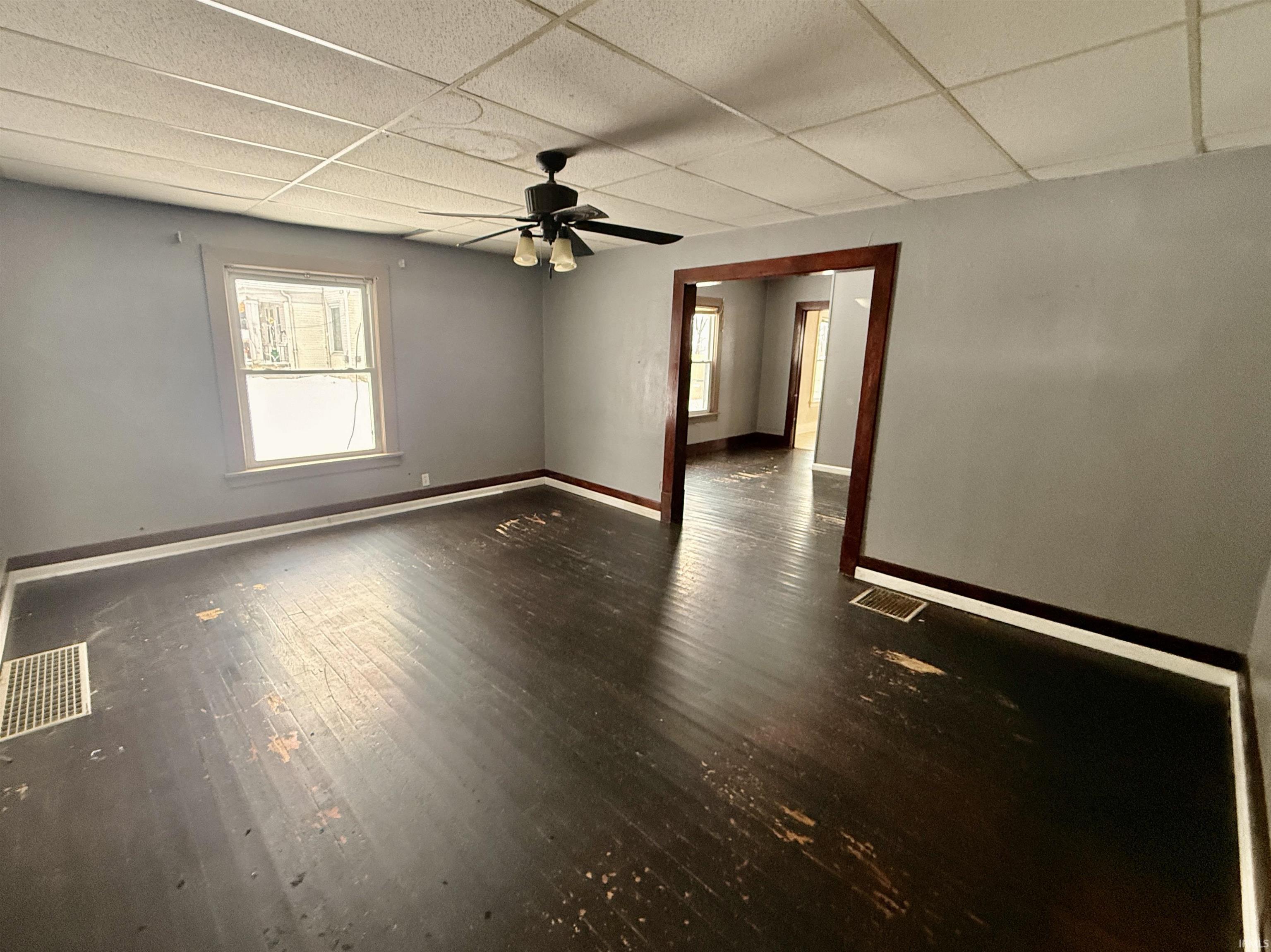 305 Walker Street Loogootee, IN 47553 - Photo 4 of 13