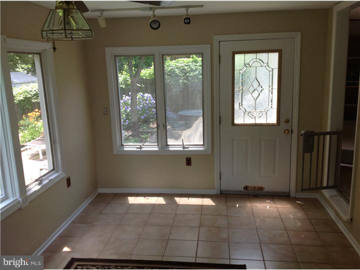 509 Sutherland Road Ewing, NJ 08618 - Photo 14 of 20