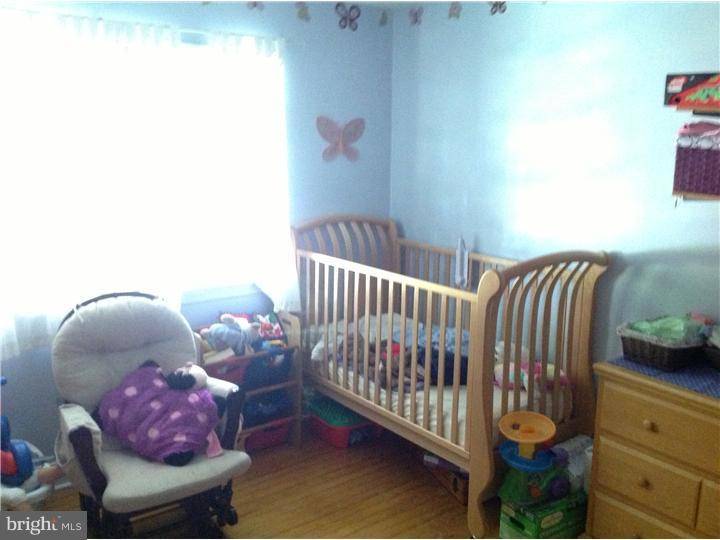 509 Sutherland Road Ewing, NJ 08618 - Photo 15 of 20