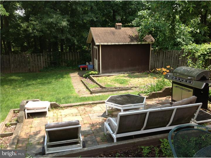 509 Sutherland Road Ewing, NJ 08618 - Photo 18 of 20