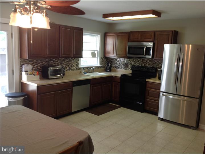 509 Sutherland Road Ewing, NJ 08618 - Photo 7 of 20