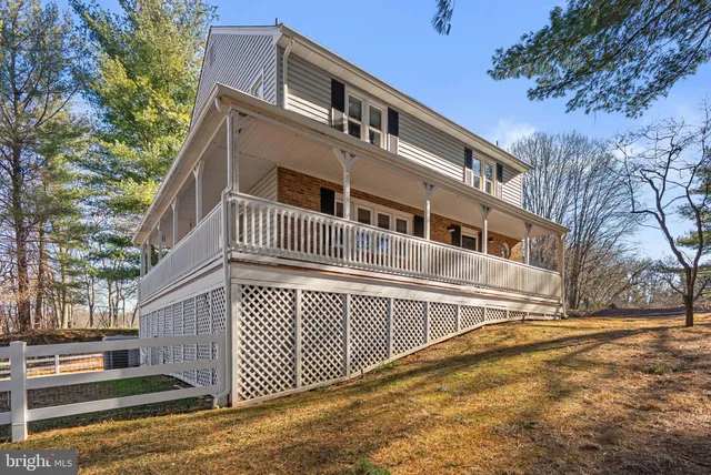 $650,000 | 21841 Glendalough Road, Gaithersburg, MD 20882