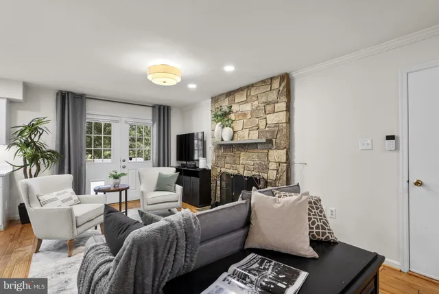 $650,000 | 21841 Glendalough Road, Gaithersburg, MD 20882