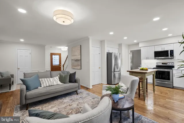 $650,000 | 21841 Glendalough Road, Gaithersburg, MD 20882