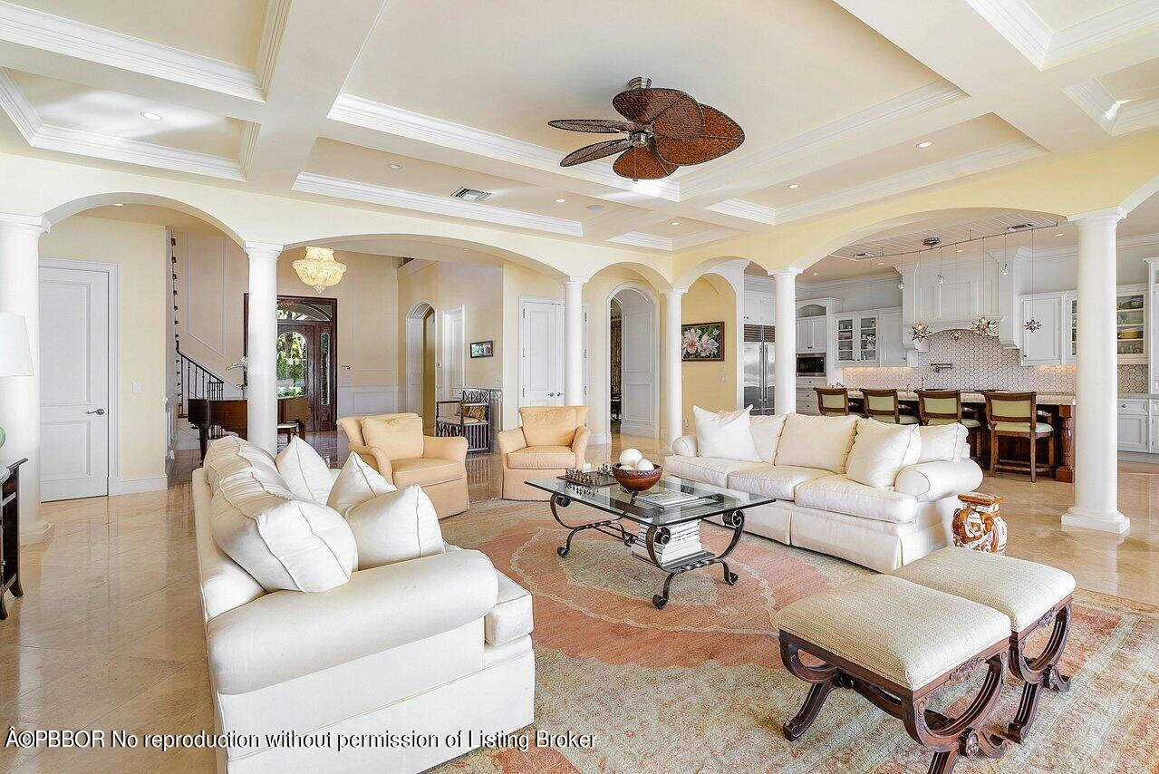 1455 Lands End Road Lantana, FL 33462 - Photo 5 of 28 009-1455LandsEndRoad-Manalapan-FL-33462-