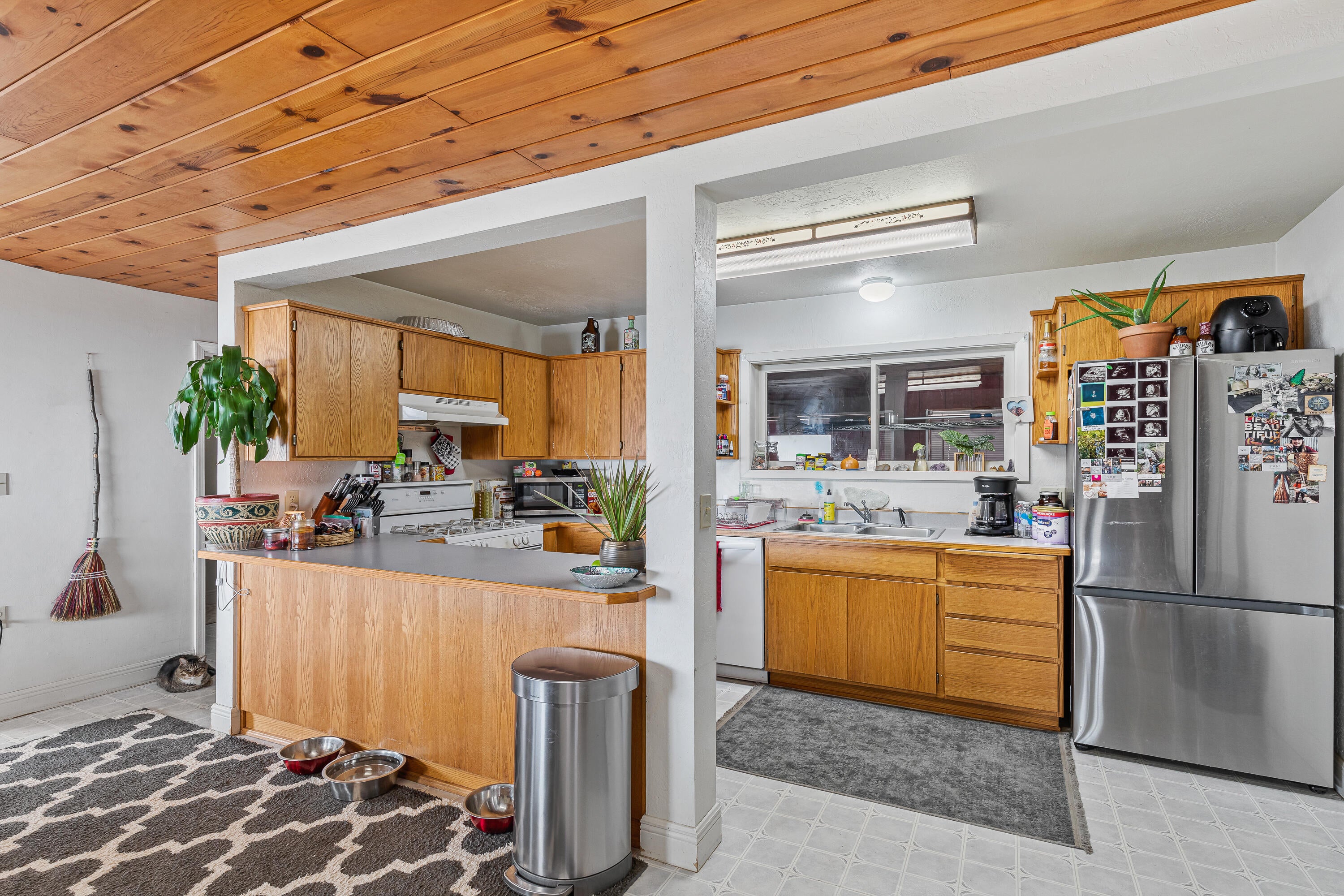 6380 Tunnel Loop Road Grants Pass, OR 97526 - Photo 75 of 83 Farmhouse Kitchen