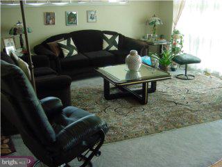 812 Rhoads Drive Springfield, PA 19064 - Photo 3 of 6