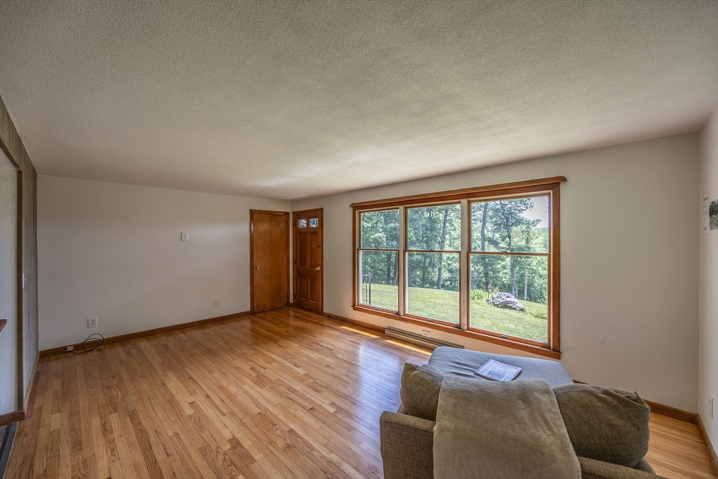 477 River Road Deerfield, MA 01342 - Photo 26 of 42
