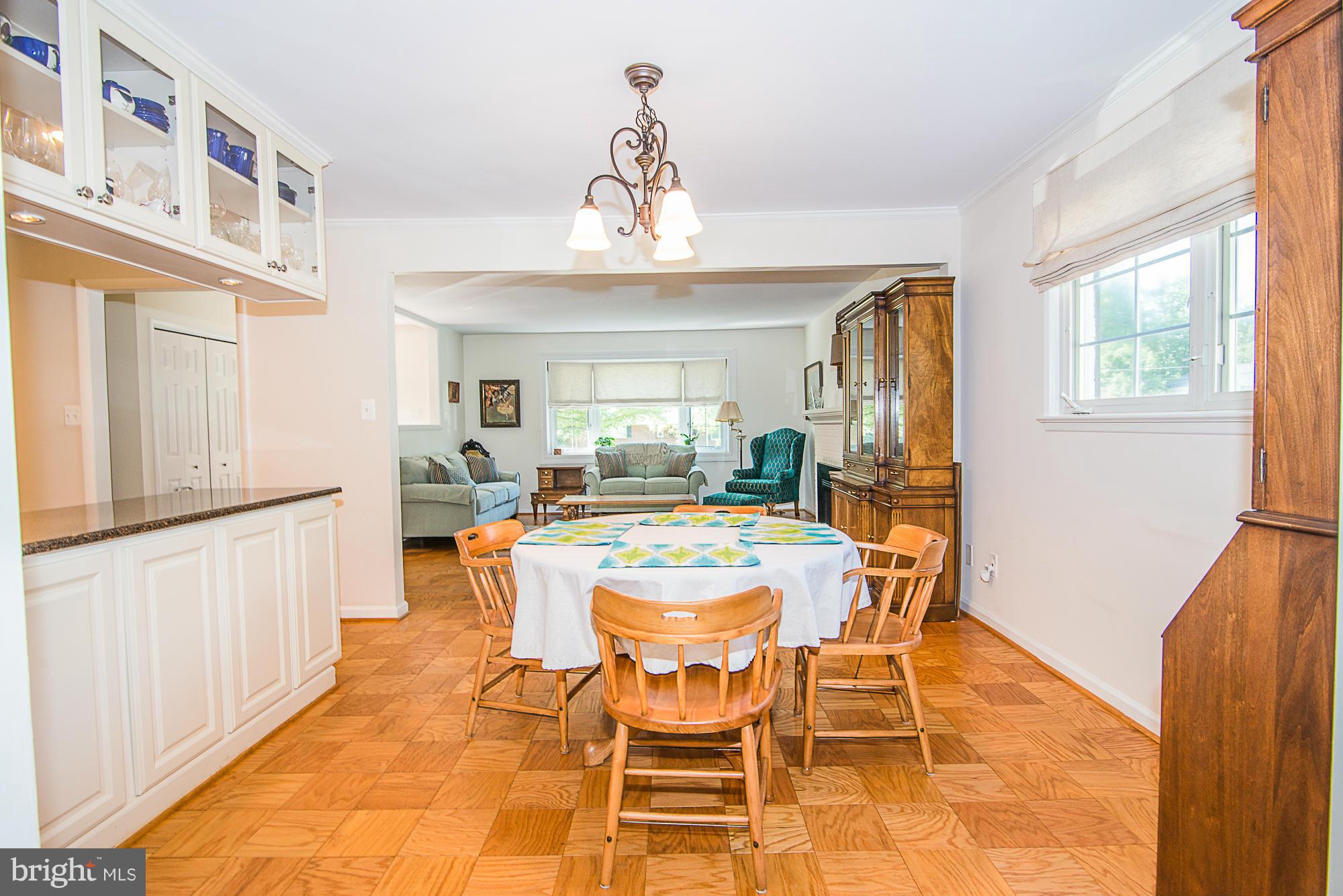 7314 Elgar Street Springfield, VA 22151 - Photo 13 of 30 Open Concept Main Level